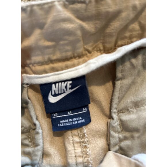 NIKE SPORTSWEAR (MENS 32 MEDIUM) Tan Ripstop Cargo Shorts 10.5" - Picture 6 of 6